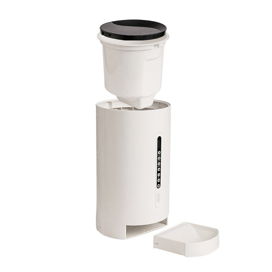 Smart automatic pet feeder with programmable timer